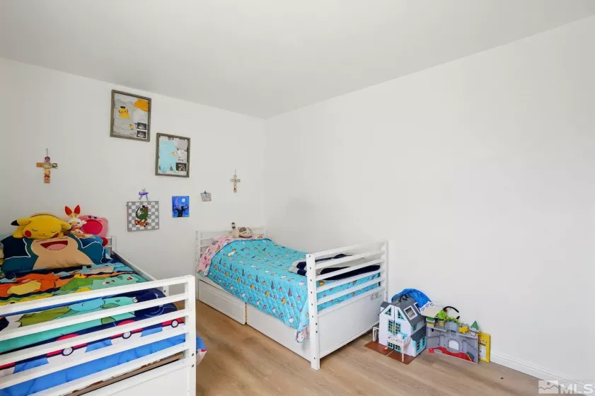 4185 Baker Ln, Reno, Nevada 89509, 2 Bedrooms Bedrooms, ,2 BathroomsBathrooms,Residential,For Sale,Baker Ln,250005569