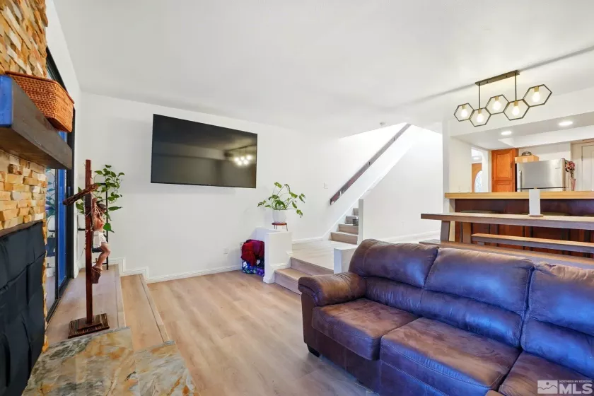 4185 Baker Ln, Reno, Nevada 89509, 2 Bedrooms Bedrooms, ,2 BathroomsBathrooms,Residential,For Sale,Baker Ln,250005569