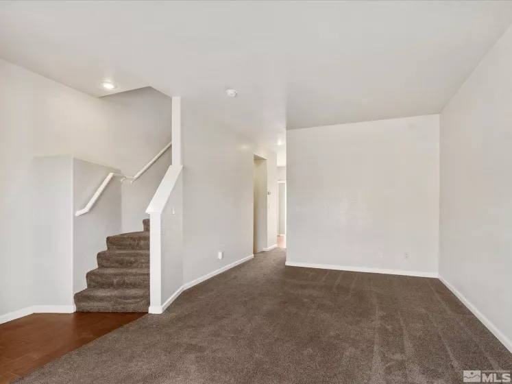 4685 Sarah Beth Ln, Reno, Nevada 89503, 2 Bedrooms Bedrooms, ,2 BathroomsBathrooms,Residential,For Sale,Sarah Beth Ln,250005574