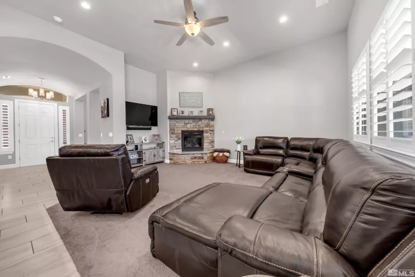 11641 Diamond Stream Drive, Sparks, Nevada 89441, 5 Bedrooms Bedrooms, ,3 BathroomsBathrooms,Residential,For Sale,Diamond Stream Drive,250005573