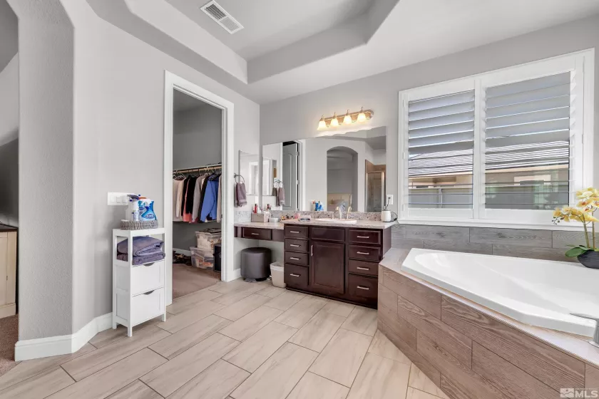 11641 Diamond Stream Drive, Sparks, Nevada 89441, 5 Bedrooms Bedrooms, ,3 BathroomsBathrooms,Residential,For Sale,Diamond Stream Drive,250005573