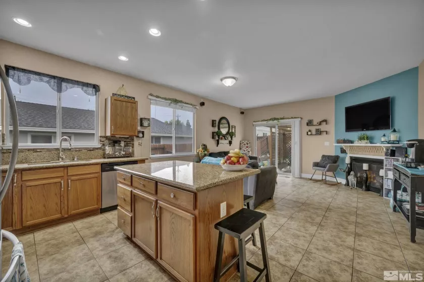 2721 Harding way, Reno, Nevada 89503, 3 Bedrooms Bedrooms, ,2 BathroomsBathrooms,Residential,For Sale,Harding way,250005575