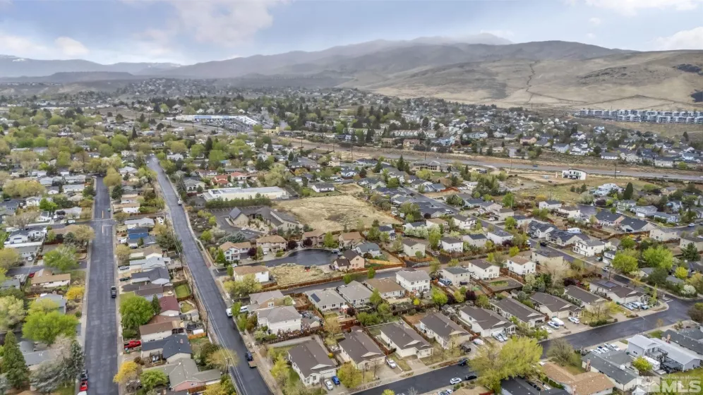 2721 Harding way, Reno, Nevada 89503, 3 Bedrooms Bedrooms, ,2 BathroomsBathrooms,Residential,For Sale,Harding way,250005575