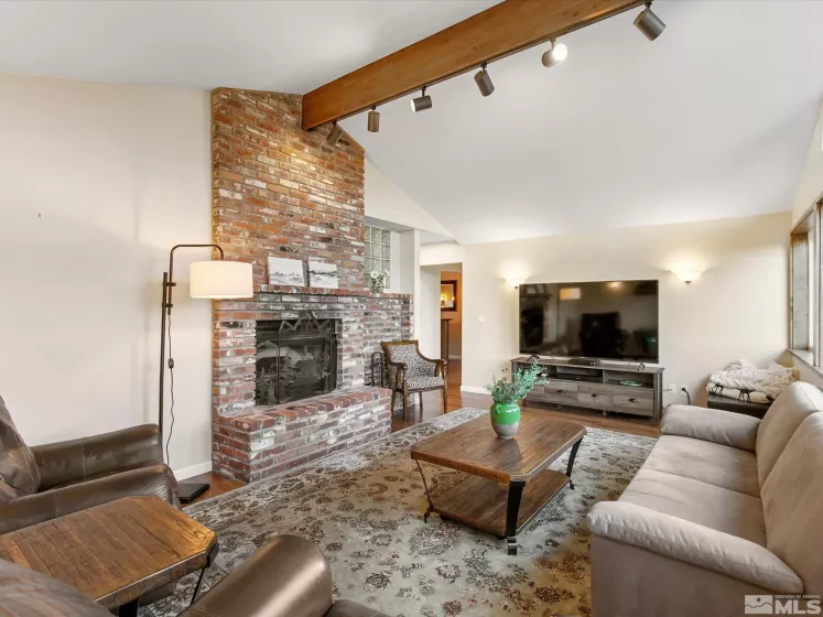 3750 Buckskin Rd, Carson City, Nevada 89703, 4 Bedrooms Bedrooms, ,3 BathroomsBathrooms,Residential,For Sale,Buckskin Rd,250005576