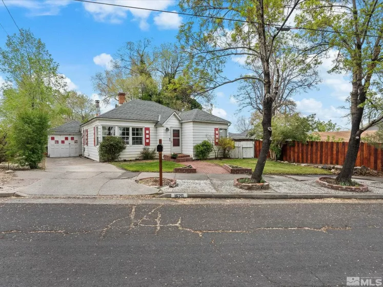 1620 The Strand, Reno, Nevada 89503, 2 Bedrooms Bedrooms, ,1 BathroomBathrooms,Residential,For Sale,The Strand,250005582