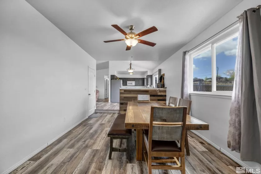 10205 Shenandoah Dr, Reno, Nevada 89508, 4 Bedrooms Bedrooms, ,3 BathroomsBathrooms,Residential,For Sale,Shenandoah Dr,250005583