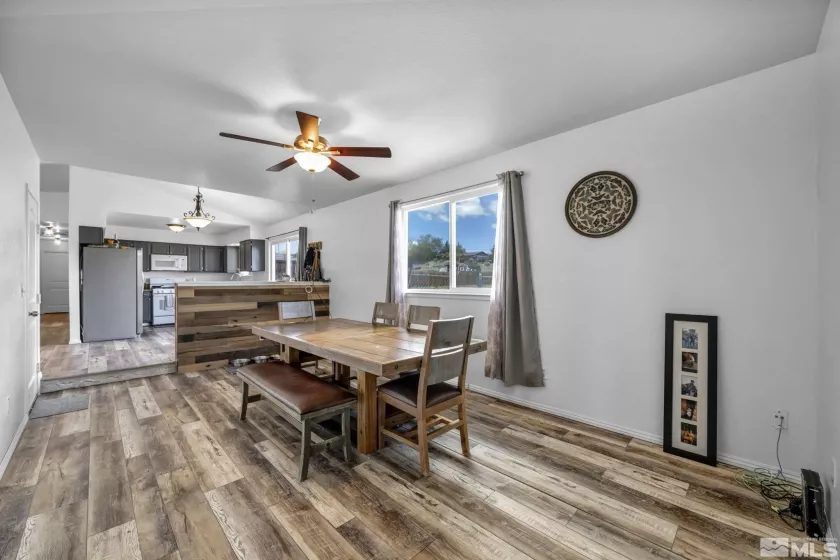 10205 Shenandoah Dr, Reno, Nevada 89508, 4 Bedrooms Bedrooms, ,3 BathroomsBathrooms,Residential,For Sale,Shenandoah Dr,250005583