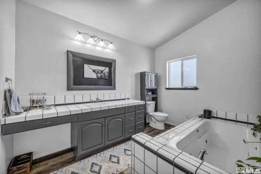 10205 Shenandoah Dr, Reno, Nevada 89508, 4 Bedrooms Bedrooms, ,3 BathroomsBathrooms,Residential,For Sale,Shenandoah Dr,250005583