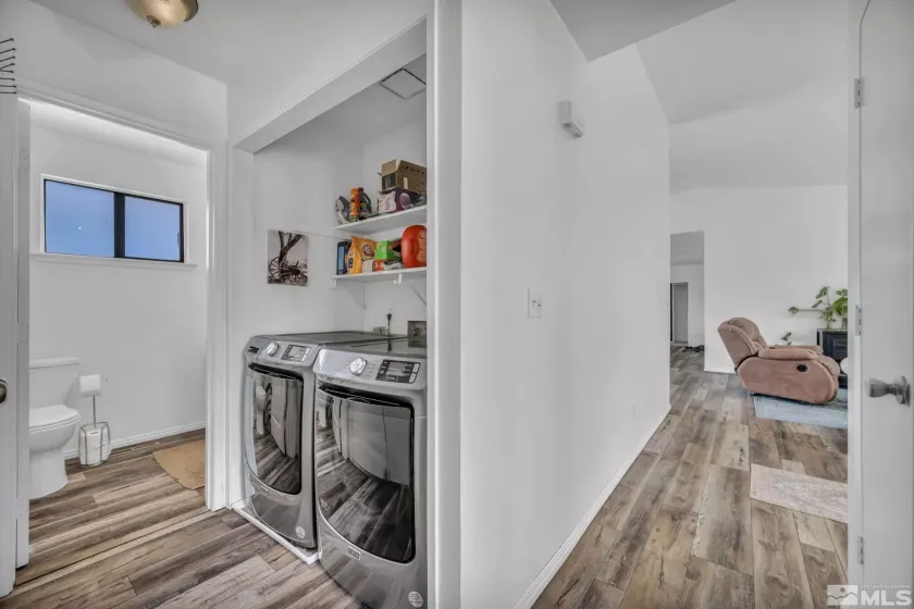 10205 Shenandoah Dr, Reno, Nevada 89508, 4 Bedrooms Bedrooms, ,3 BathroomsBathrooms,Residential,For Sale,Shenandoah Dr,250005583