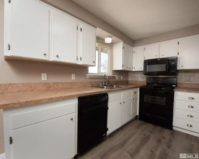 2387 Lewis Dr, Carson City, Nevada 89701, 3 Bedrooms Bedrooms, ,1 BathroomBathrooms,Residential,For Sale,Lewis Dr,250005589