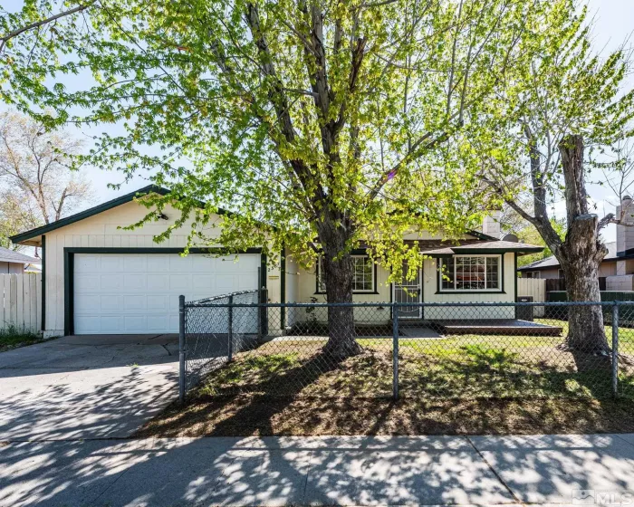 2387 Lewis Dr, Carson City, Nevada 89701, 3 Bedrooms Bedrooms, ,1 BathroomBathrooms,Residential,For Sale,Lewis Dr,250005589