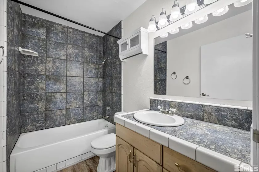 3045 Cashill Blvd., Reno, Nevada 89509, 2 Bedrooms Bedrooms, ,2 BathroomsBathrooms,Residential,For Sale,Cashill Blvd.,250005590