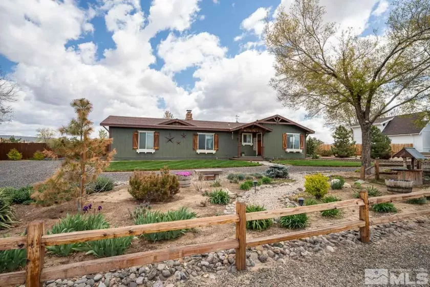 2639 Wade St, Minden, Nevada 89423, 3 Bedrooms Bedrooms, ,2 BathroomsBathrooms,Residential,For Sale,Wade St,250005598