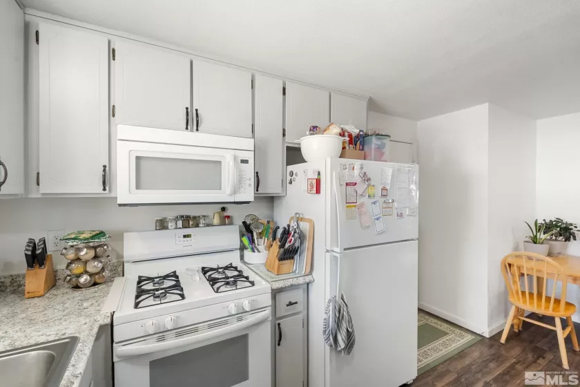 229 Gordon Lane, Dayton, Nevada 89403, 3 Bedrooms Bedrooms, ,2 BathroomsBathrooms,Residential,For Sale,Gordon Lane,250005606