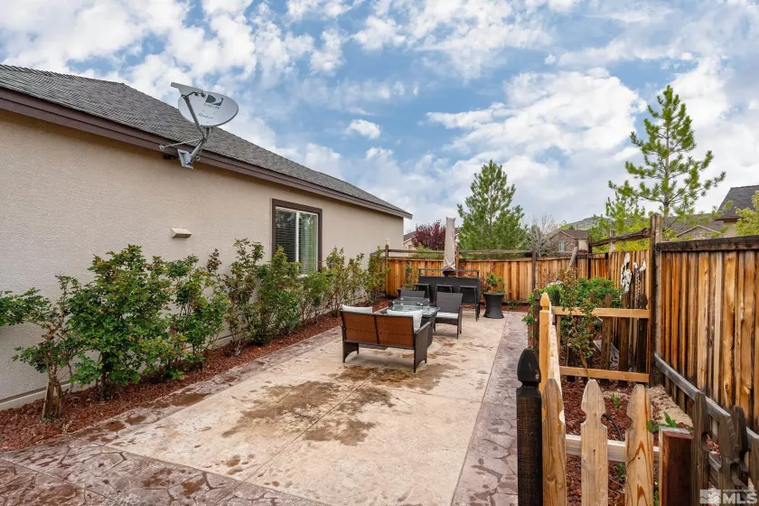 540 Clove Hitch Ct, Sparks, Nevada 89441, 4 Bedrooms Bedrooms, ,2 BathroomsBathrooms,Residential,For Sale,Clove Hitch Ct,250005610