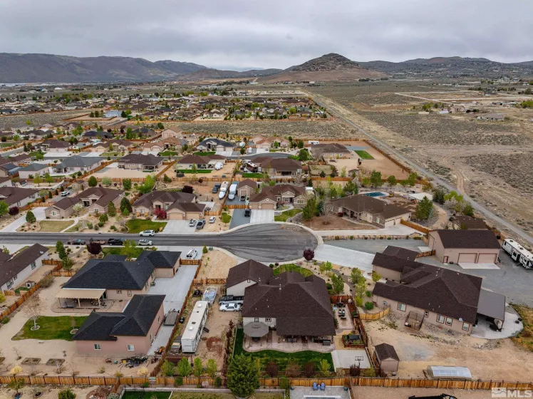 540 Clove Hitch Ct, Sparks, Nevada 89441, 4 Bedrooms Bedrooms, ,2 BathroomsBathrooms,Residential,For Sale,Clove Hitch Ct,250005610
