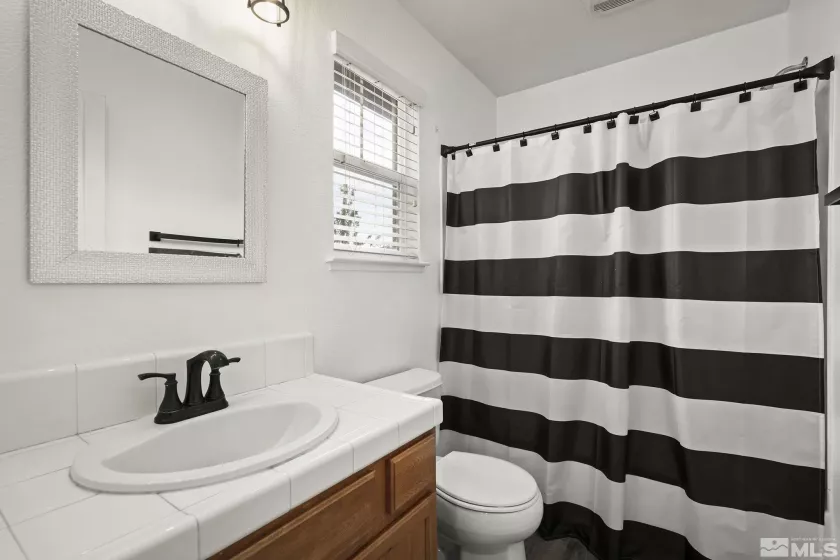 3890 Dominus Dr, Sparks, Nevada 89436, 3 Bedrooms Bedrooms, ,2 BathroomsBathrooms,Residential,For Sale,Dominus Dr,250005609