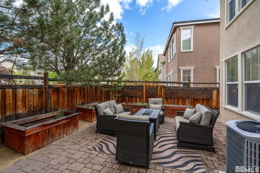 3890 Dominus Dr, Sparks, Nevada 89436, 3 Bedrooms Bedrooms, ,2 BathroomsBathrooms,Residential,For Sale,Dominus Dr,250005609