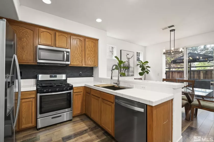 3890 Dominus Dr, Sparks, Nevada 89436, 3 Bedrooms Bedrooms, ,2 BathroomsBathrooms,Residential,For Sale,Dominus Dr,250005609