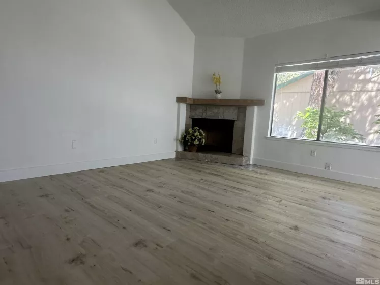 990 HOLMAN WAY, Reno, Nevada 89431, 3 Bedrooms Bedrooms, ,2 BathroomsBathrooms,Residential,For Sale,HOLMAN WAY,250005615