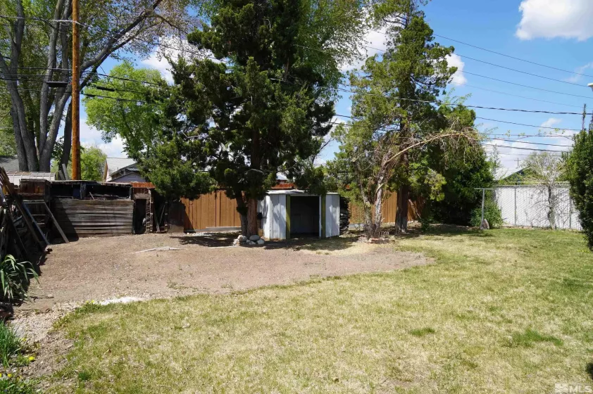 933 Cordone Ave, Reno, Nevada 89502, 3 Bedrooms Bedrooms, ,1 BathroomBathrooms,Residential,For Sale,Cordone Ave,250005614
