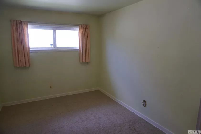 933 Cordone Ave, Reno, Nevada 89502, 3 Bedrooms Bedrooms, ,1 BathroomBathrooms,Residential,For Sale,Cordone Ave,250005614