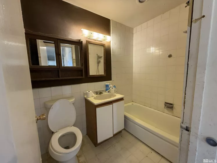 13501 Mount Shasta, Reno, Nevada 89506, 2 Bedrooms Bedrooms, ,1 BathroomBathrooms,Residential,For Sale,Mount Shasta,250005616