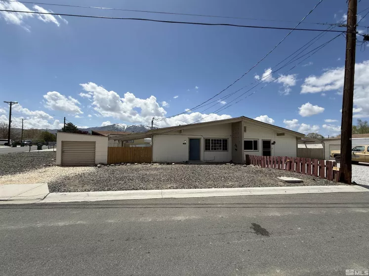 13501 Mount Shasta, Reno, Nevada 89506, 2 Bedrooms Bedrooms, ,1 BathroomBathrooms,Residential,For Sale,Mount Shasta,250005616