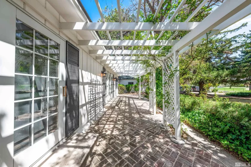 275 Urban Rd, Reno, Nevada 89509, 3 Bedrooms Bedrooms, ,2 BathroomsBathrooms,Residential,For Sale,Urban Rd,250005636