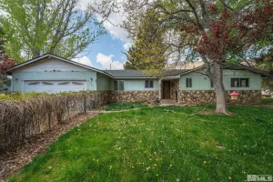 22855 Carriage Dr, Reno, Nevada 89521, 3 Bedrooms Bedrooms, ,2 BathroomsBathrooms,Residential,For Sale,Carriage Dr,250005642