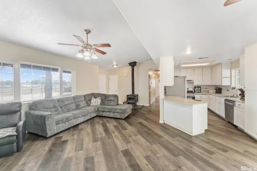 5400 Bottom Rd, Fallon, Nevada 89406, 3 Bedrooms Bedrooms, ,2 BathroomsBathrooms,Residential,For Sale,Bottom Rd,250005643