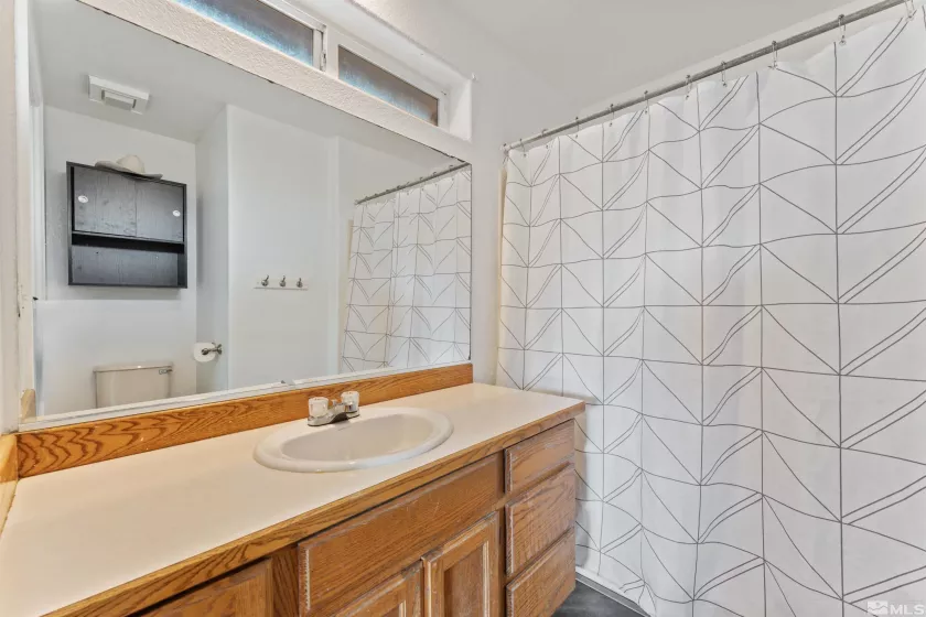 5400 Bottom Rd, Fallon, Nevada 89406, 3 Bedrooms Bedrooms, ,2 BathroomsBathrooms,Residential,For Sale,Bottom Rd,250005643