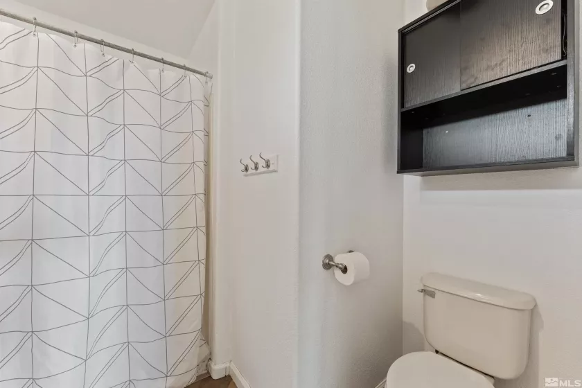 5400 Bottom Rd, Fallon, Nevada 89406, 3 Bedrooms Bedrooms, ,2 BathroomsBathrooms,Residential,For Sale,Bottom Rd,250005643