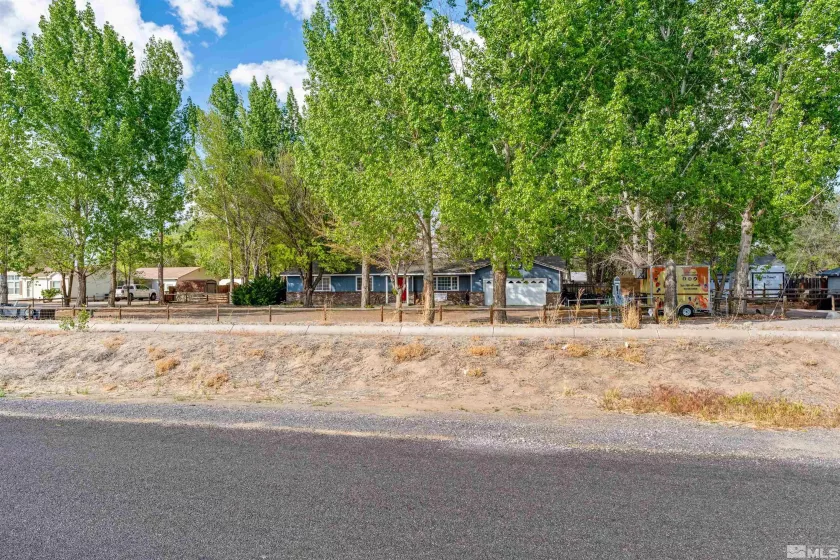 5400 Bottom Rd, Fallon, Nevada 89406, 3 Bedrooms Bedrooms, ,2 BathroomsBathrooms,Residential,For Sale,Bottom Rd,250005643