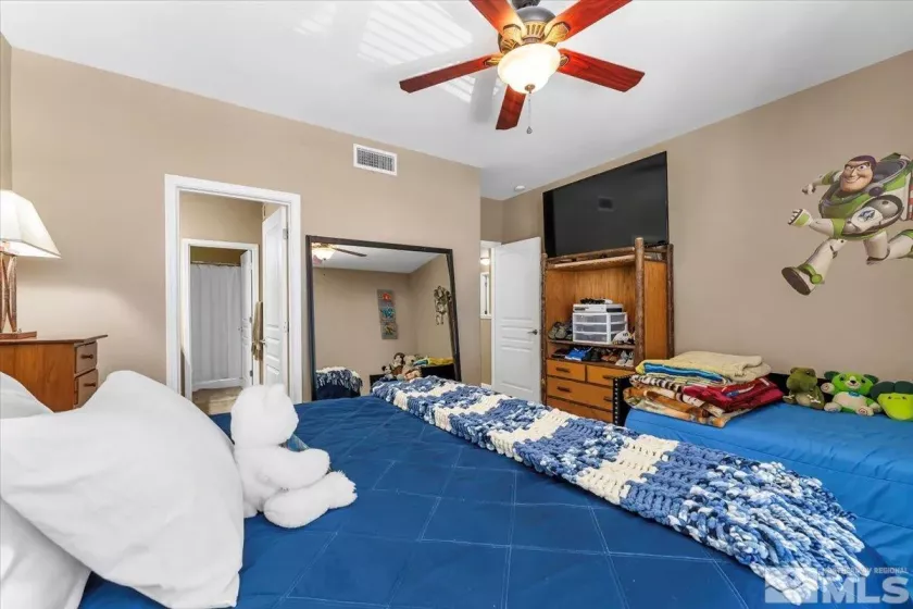 4889 Bougainvillea Cir, Sparks, Nevada 89436, 2 Bedrooms Bedrooms, ,2 BathroomsBathrooms,Residential,For Sale,Bougainvillea Cir,250005652
