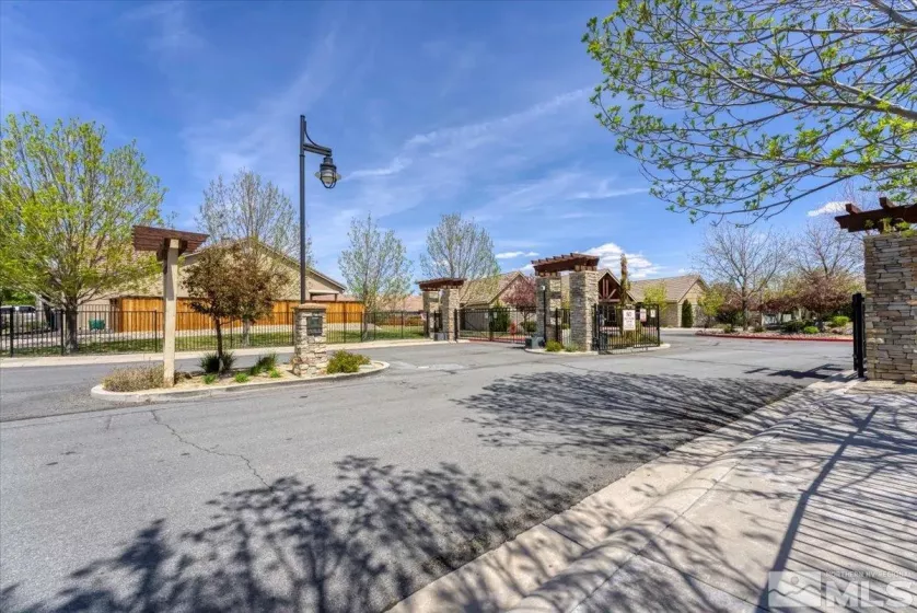 4889 Bougainvillea Cir, Sparks, Nevada 89436, 2 Bedrooms Bedrooms, ,2 BathroomsBathrooms,Residential,For Sale,Bougainvillea Cir,250005652
