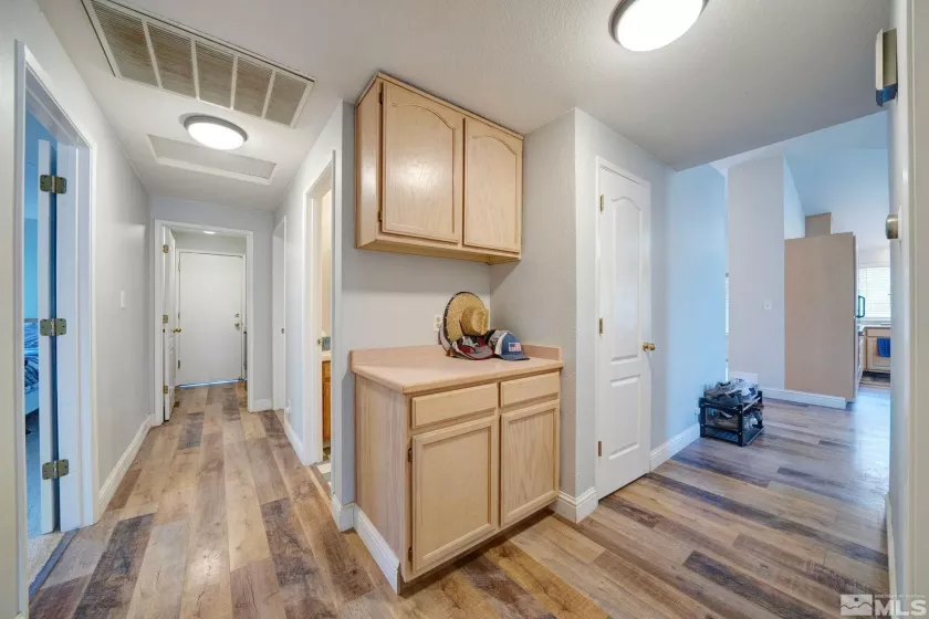 1830 Lakeland Hills Drive, Reno, Nevada 89523, 3 Bedrooms Bedrooms, ,2 BathroomsBathrooms,Residential,For Sale,Lakeland Hills Drive,250005685