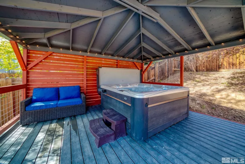 1830 Lakeland Hills Drive, Reno, Nevada 89523, 3 Bedrooms Bedrooms, ,2 BathroomsBathrooms,Residential,For Sale,Lakeland Hills Drive,250005685