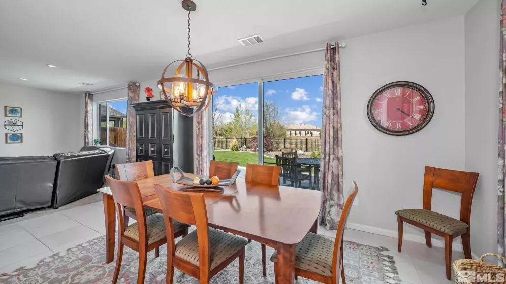 2282 Selway Drive, Sparks, Nevada 89436, 3 Bedrooms Bedrooms, ,2 BathroomsBathrooms,Residential,For Sale,Selway Drive,250005684