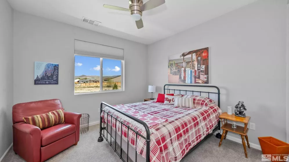 2282 Selway Drive, Sparks, Nevada 89436, 3 Bedrooms Bedrooms, ,2 BathroomsBathrooms,Residential,For Sale,Selway Drive,250005684