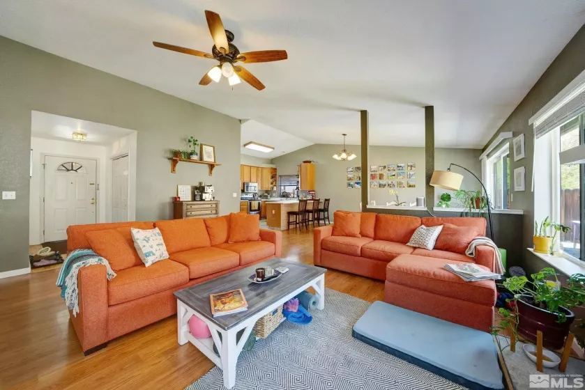 2120 Keystone Ave, Reno, Nevada 89503, 3 Bedrooms Bedrooms, ,2 BathroomsBathrooms,Residential,For Sale,Keystone Ave,250005687