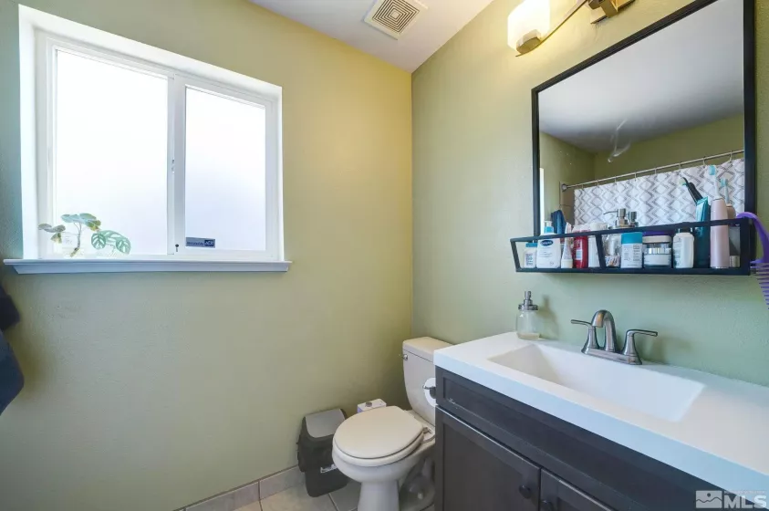 2120 Keystone Ave, Reno, Nevada 89503, 3 Bedrooms Bedrooms, ,2 BathroomsBathrooms,Residential,For Sale,Keystone Ave,250005687