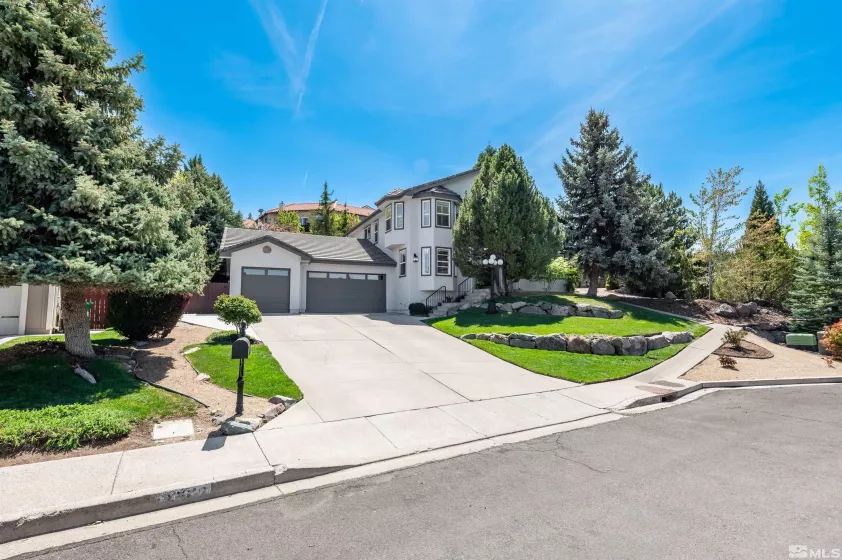 3362 Corey Drive, Reno, Nevada 89509, 4 Bedrooms Bedrooms, ,3 BathroomsBathrooms,Residential,For Sale,Corey Drive,250005686