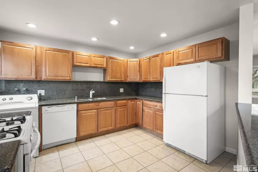 1180 Upton Way, Sparks, Nevada 89431, 3 Bedrooms Bedrooms, ,1 BathroomBathrooms,Residential,For Sale,Upton Way,250004247