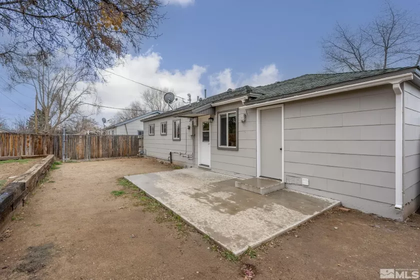 1180 Upton Way, Sparks, Nevada 89431, 3 Bedrooms Bedrooms, ,1 BathroomBathrooms,Residential,For Sale,Upton Way,250004247