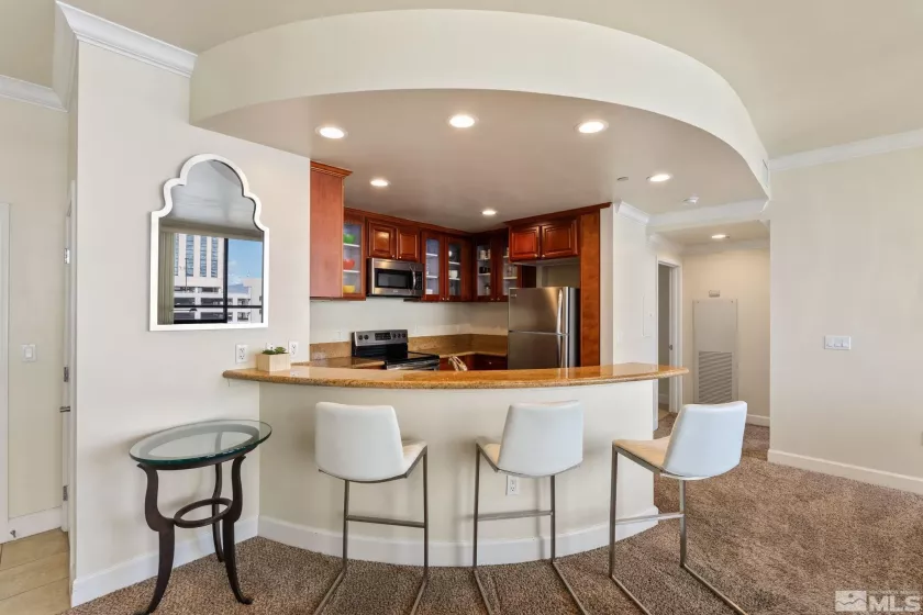 450 Arlington, Reno, Nevada 89503, 2 Bedrooms Bedrooms, ,2 BathroomsBathrooms,Residential,For Sale,Arlington,250005697