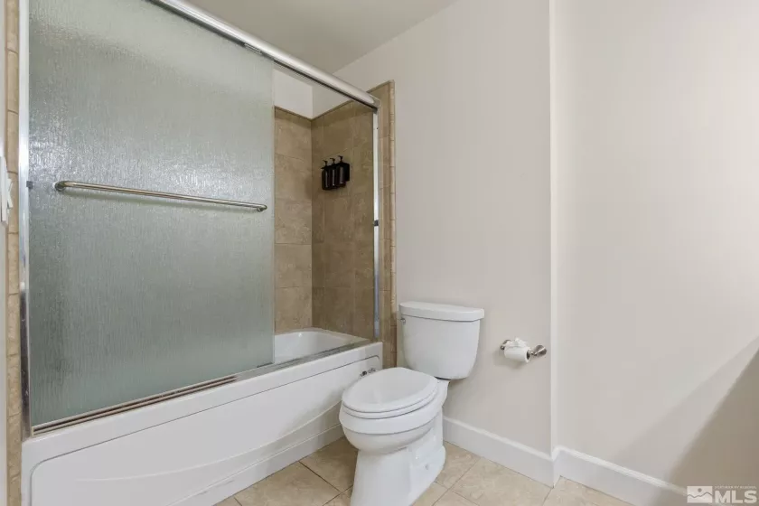 450 Arlington, Reno, Nevada 89503, 2 Bedrooms Bedrooms, ,2 BathroomsBathrooms,Residential,For Sale,Arlington,250005697