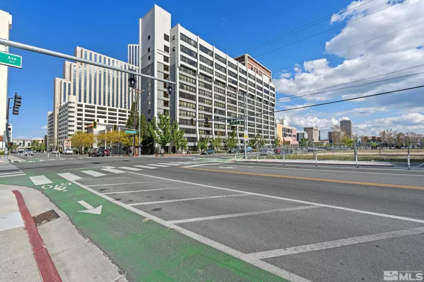 450 Arlington, Reno, Nevada 89503, 2 Bedrooms Bedrooms, ,2 BathroomsBathrooms,Residential,For Sale,Arlington,250005697