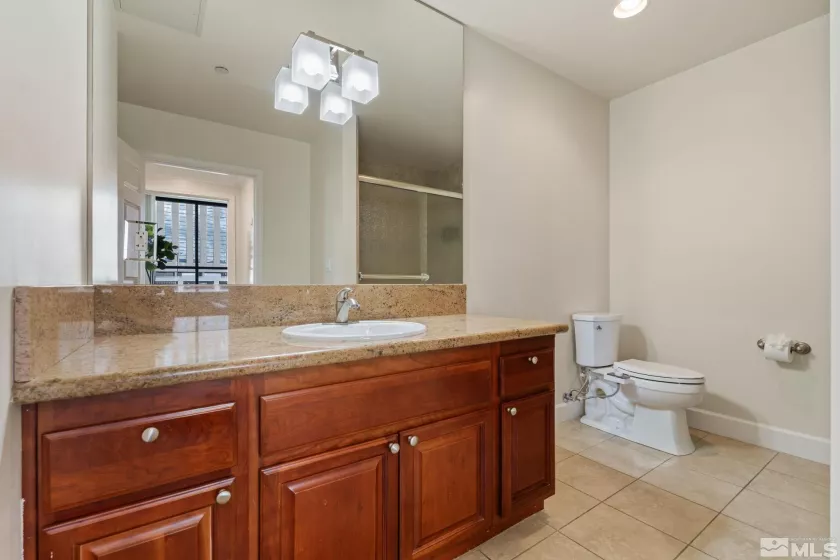 450 Arlington, Reno, Nevada 89503, 2 Bedrooms Bedrooms, ,2 BathroomsBathrooms,Residential,For Sale,Arlington,250005697