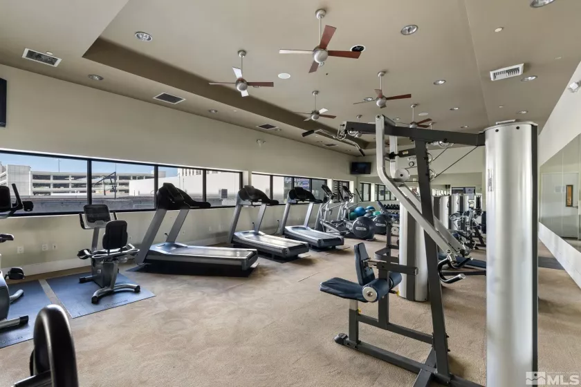 450 Arlington, Reno, Nevada 89503, 2 Bedrooms Bedrooms, ,2 BathroomsBathrooms,Residential,For Sale,Arlington,250005697